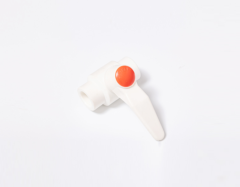 Valvola a sfera in plastica